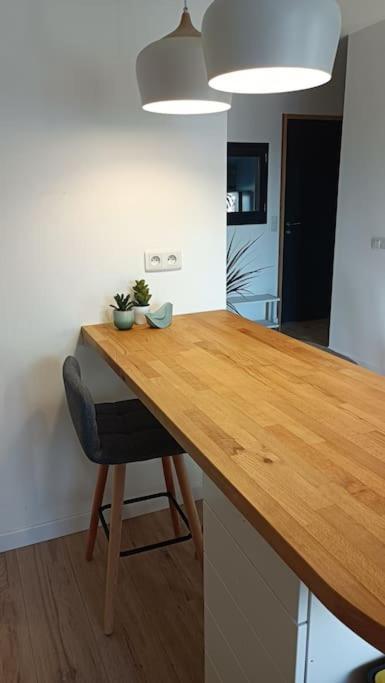 Le Kennedy 3 - Appartement Proche Hopital Chateauroux Ngoại thất bức ảnh