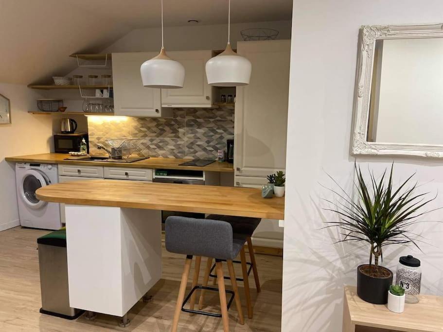 Le Kennedy 3 - Appartement Proche Hopital Chateauroux Ngoại thất bức ảnh